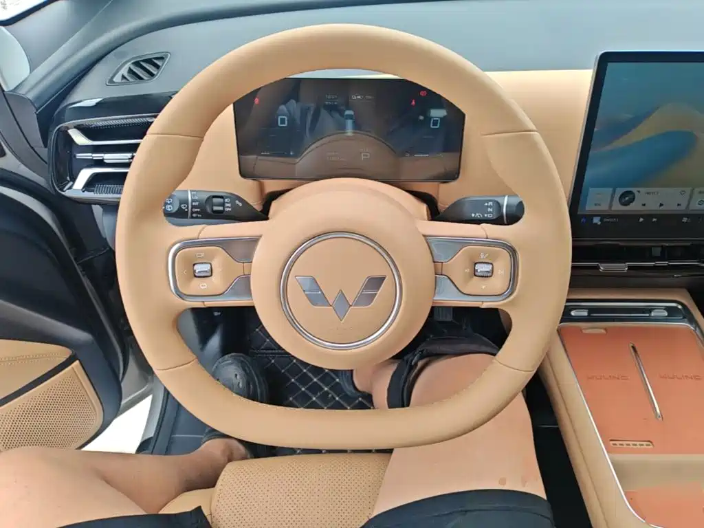 Wuling Xingguang 730 New Energy — миниатюра 11