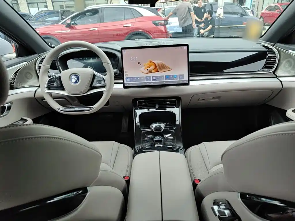 BYD Han — миниатюра 10