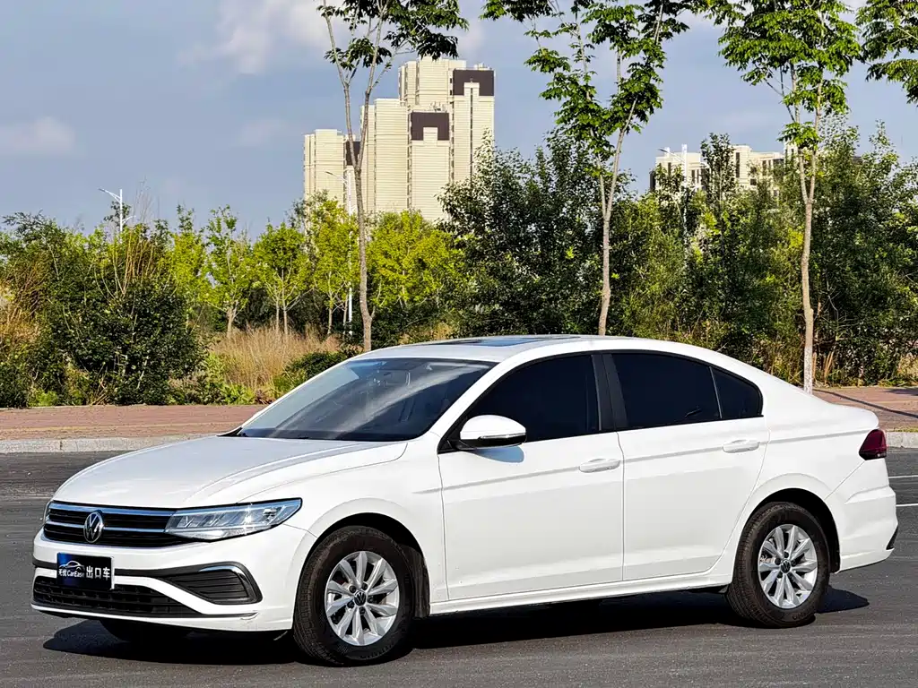 Volkswagen Bora 2023 1.5L AT