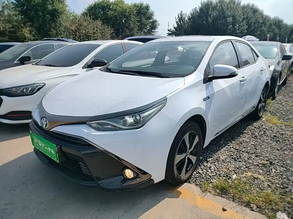 Toyota Levin Twin Engine E+ — миниатюра 2