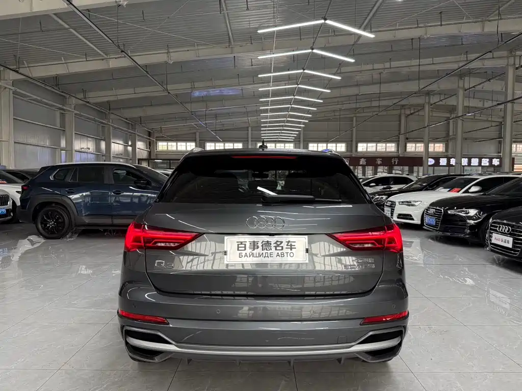 Audi Q3 — миниатюра 8