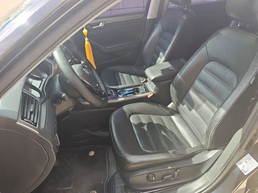 Volkswagen Passat — миниатюра 16
