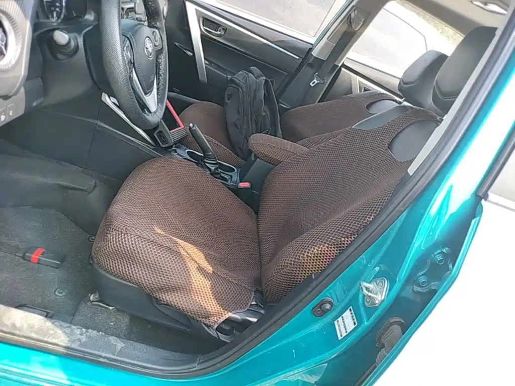 Toyota Levin Twin Engine E+ — миниатюра 15