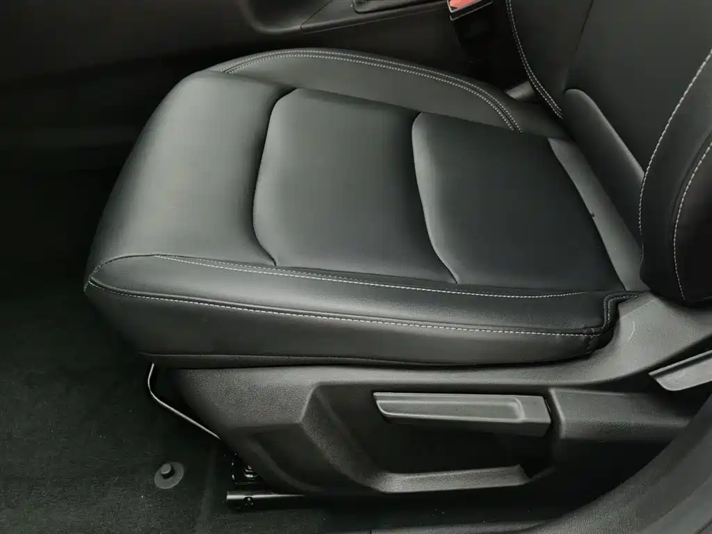 GEELY AUTOMOBILE EMGRAND