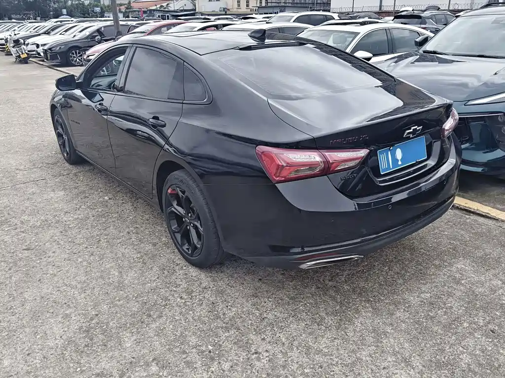 Chevrolet Malibu XL — миниатюра 15