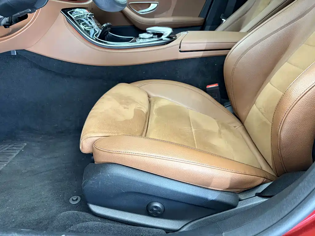 Mercedes-Benz E-Class — миниатюра 6