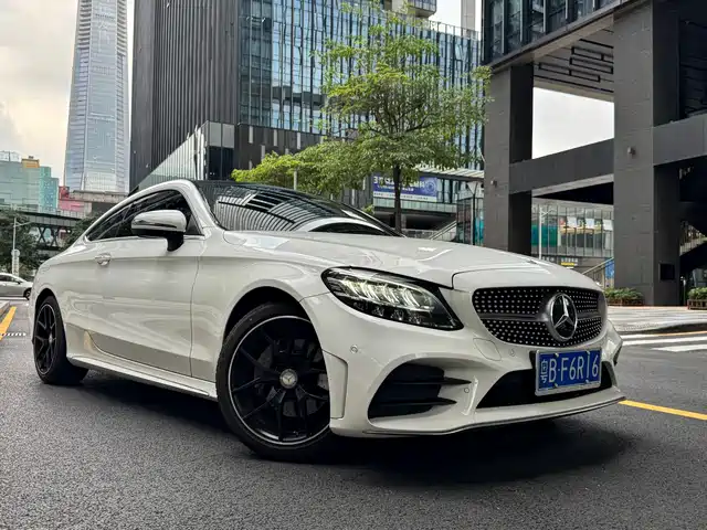 Mercedes-Benz C-Class