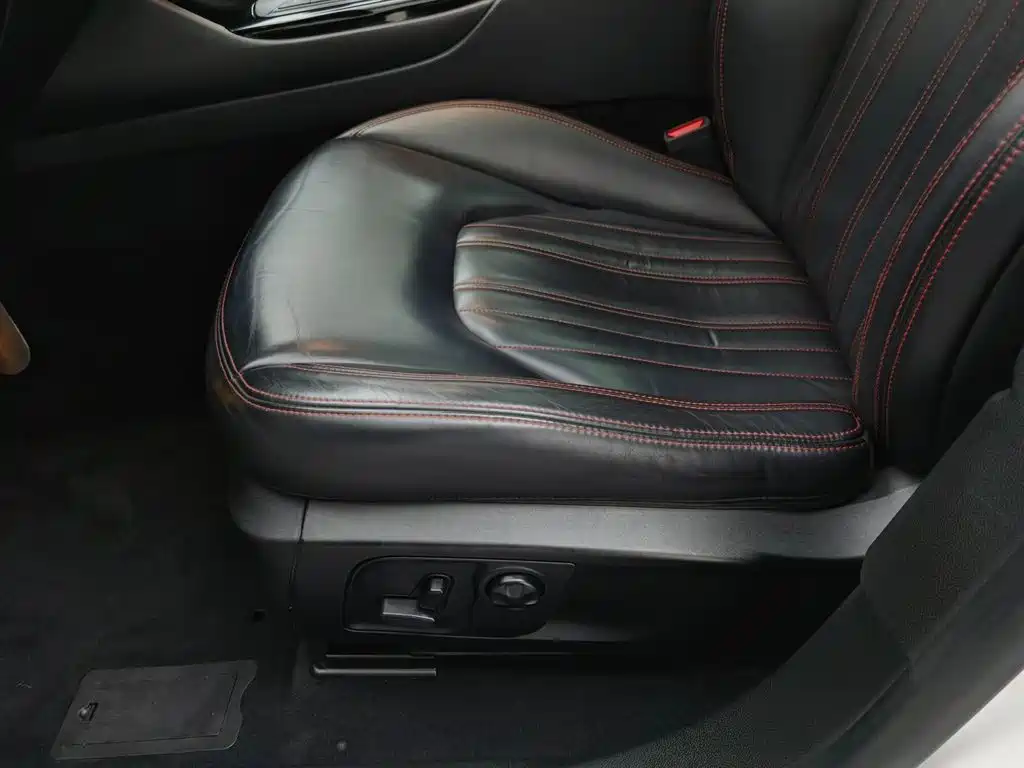 Maserati Levante — миниатюра 19