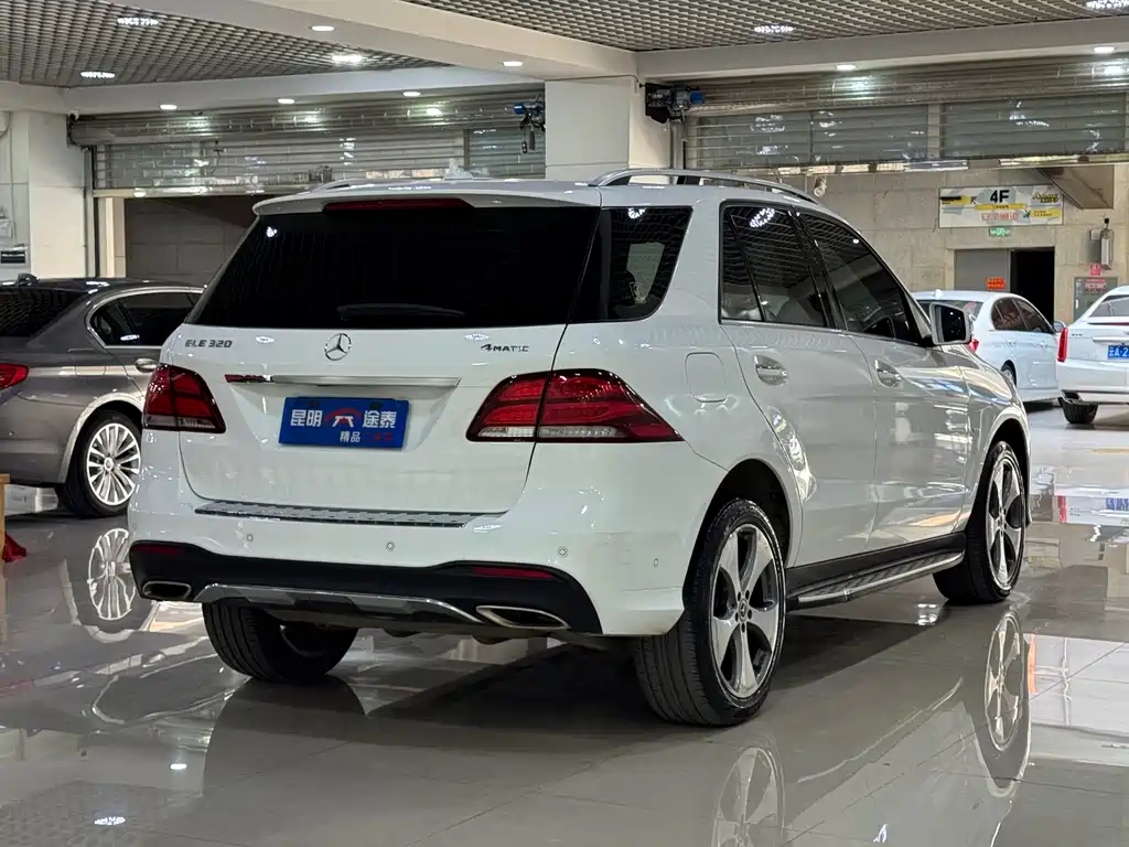 MERCEDES-BENZ GLE