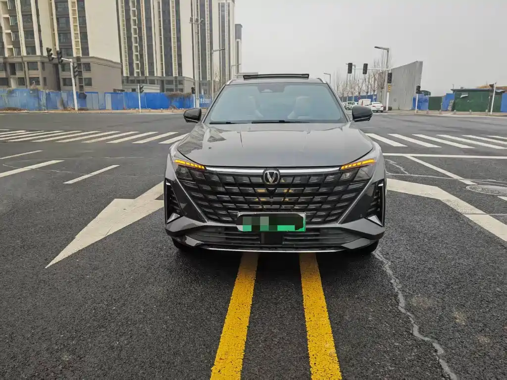 CHANGAN UNI Z NEW ENERGY