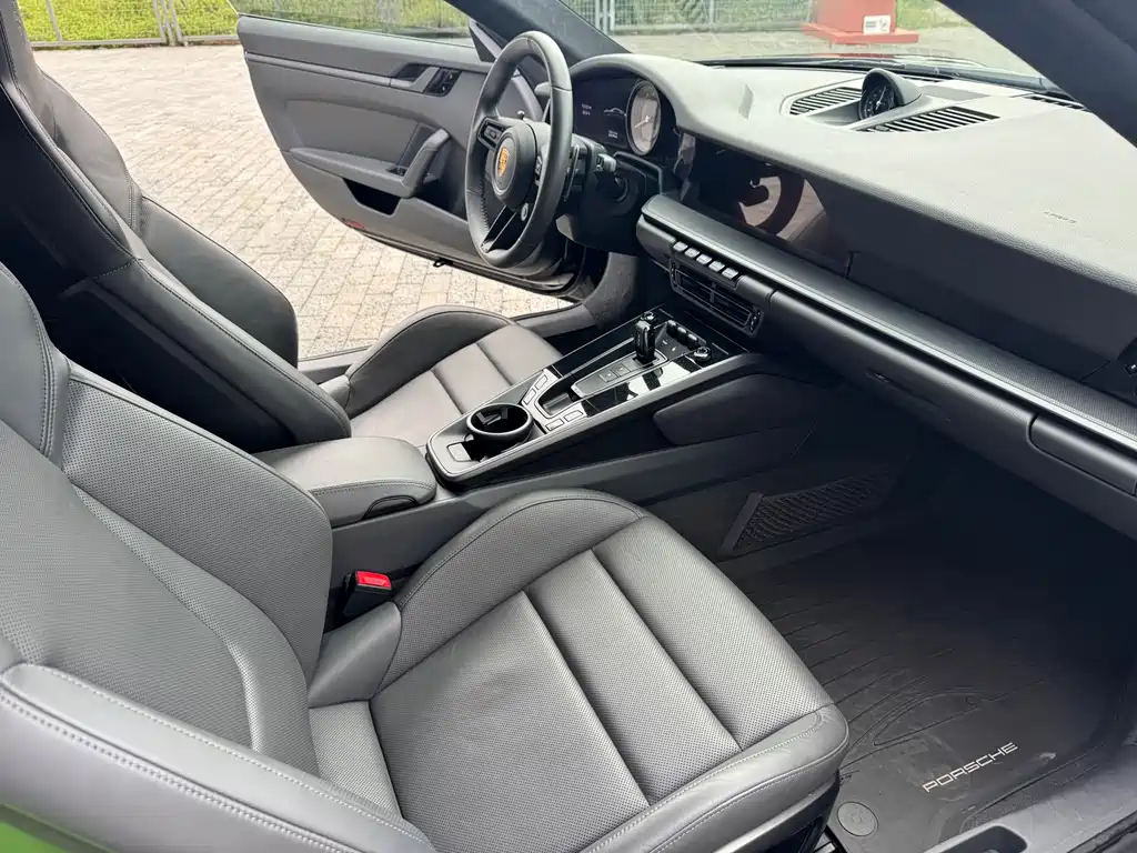 Porsche 911 — миниатюра 11