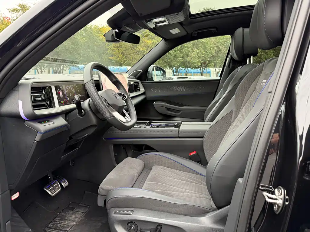 Volkswagen Teramont — миниатюра 10