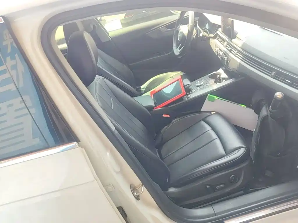 Audi A4L — миниатюра 25