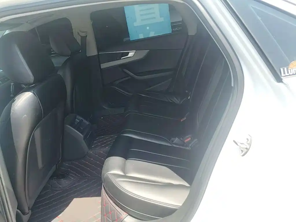 Audi A4L — миниатюра 17