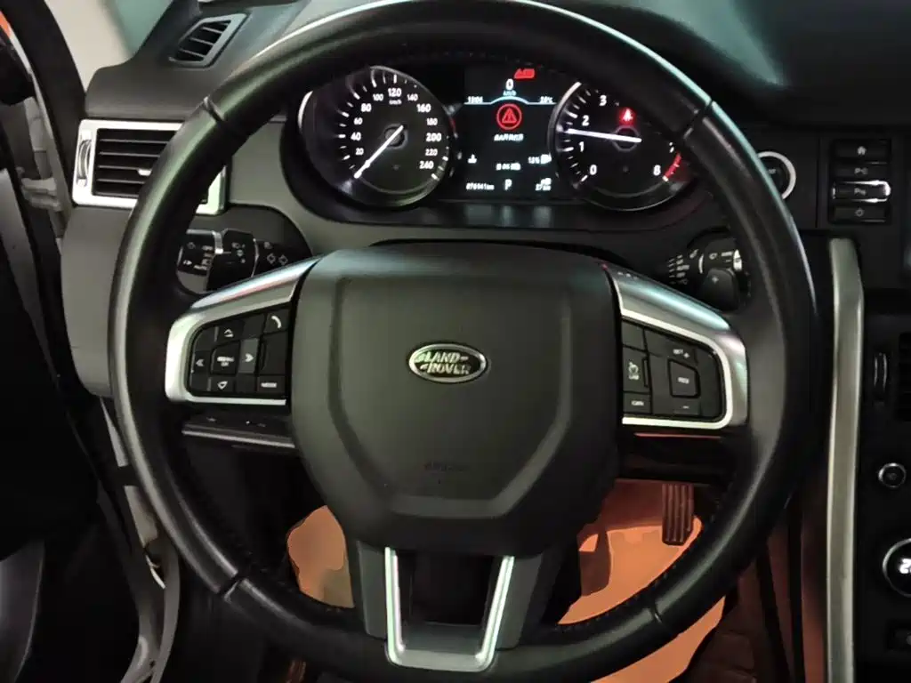 Land Rover Discovery Sport — миниатюра 11