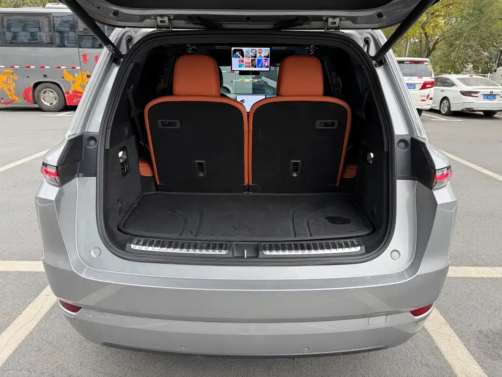 Li Auto Li L9 — миниатюра 12