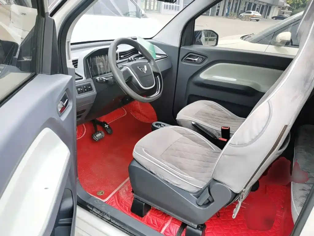 Wuling MINIEV — миниатюра 15