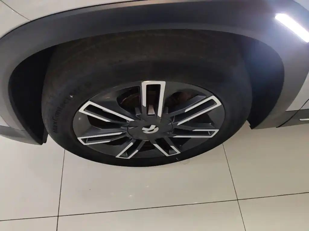 NIO ES6 — миниатюра 23