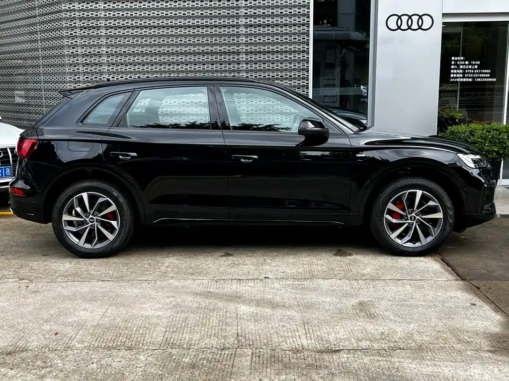 Audi Q5L — миниатюра 3