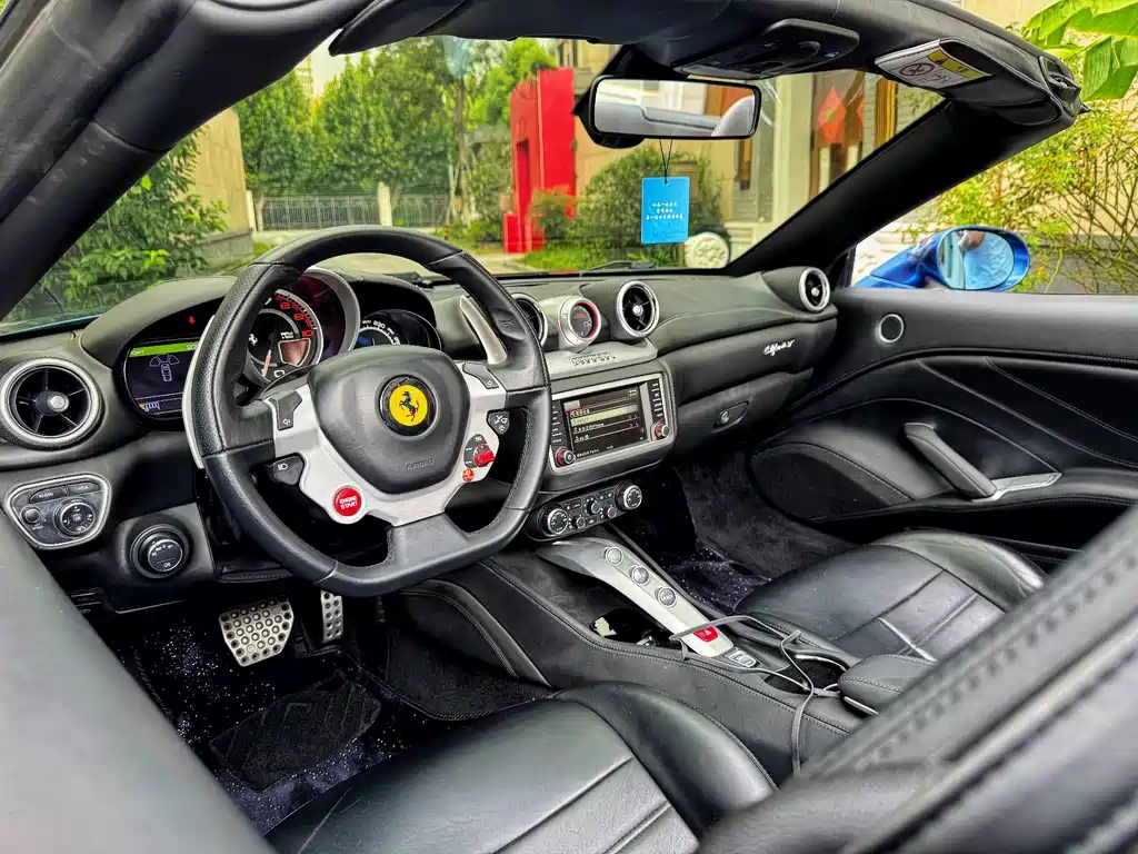 Ferrari California T — миниатюра 5