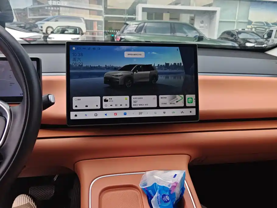 Leapmotor Leapmotor C10 — миниатюра 13
