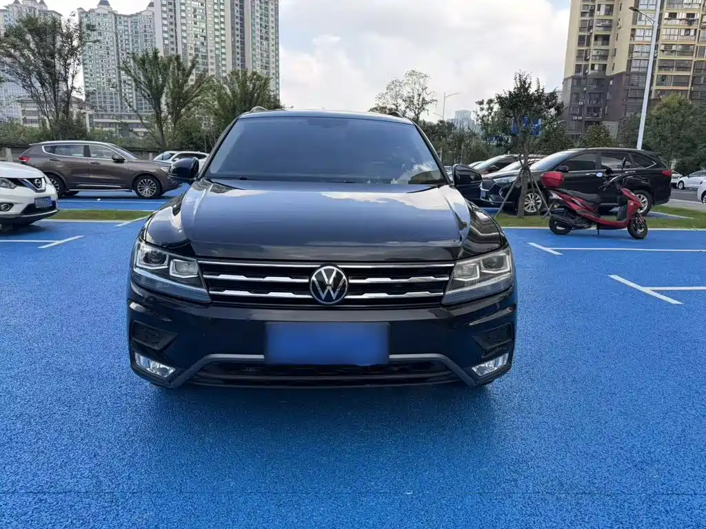 Volkswagen Tiguan L — миниатюра 3