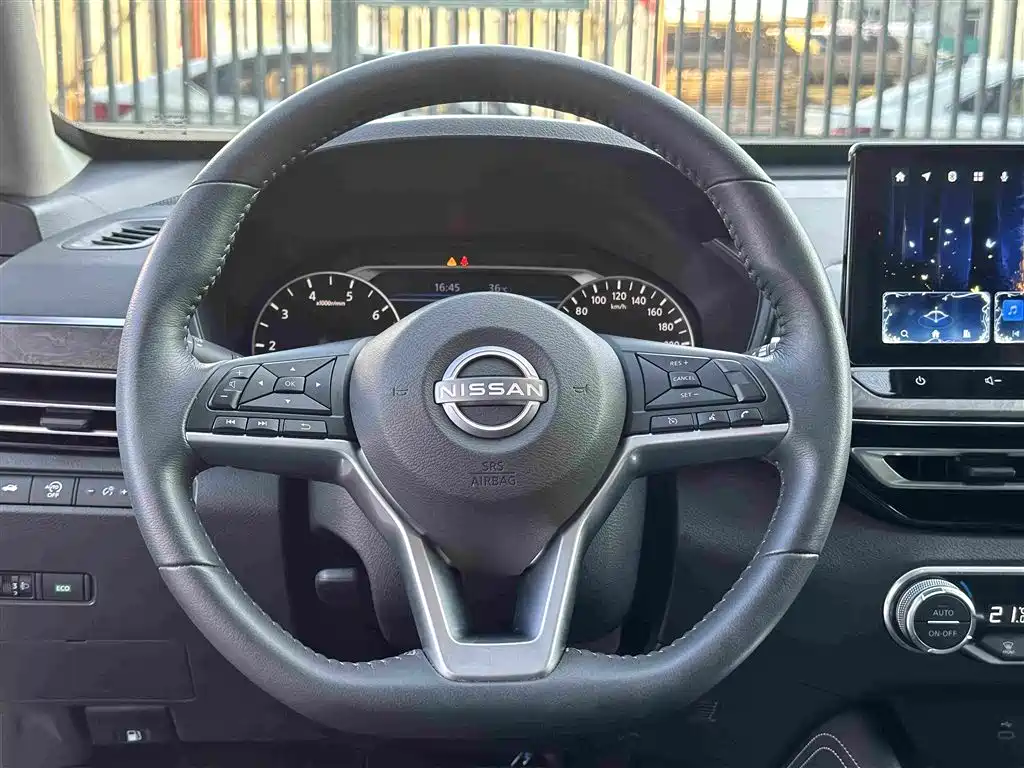 Nissan Teana — миниатюра 14