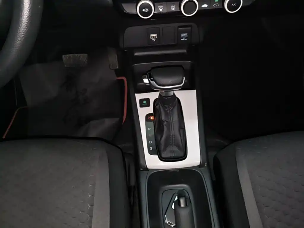 Honda Fit — миниатюра 14