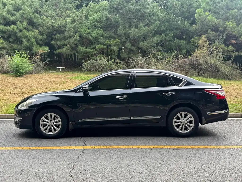 Nissan Teana — миниатюра 4
