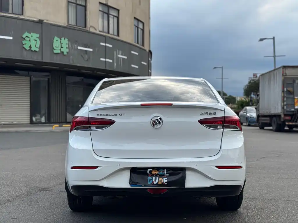 Buick Excelle — миниатюра 5