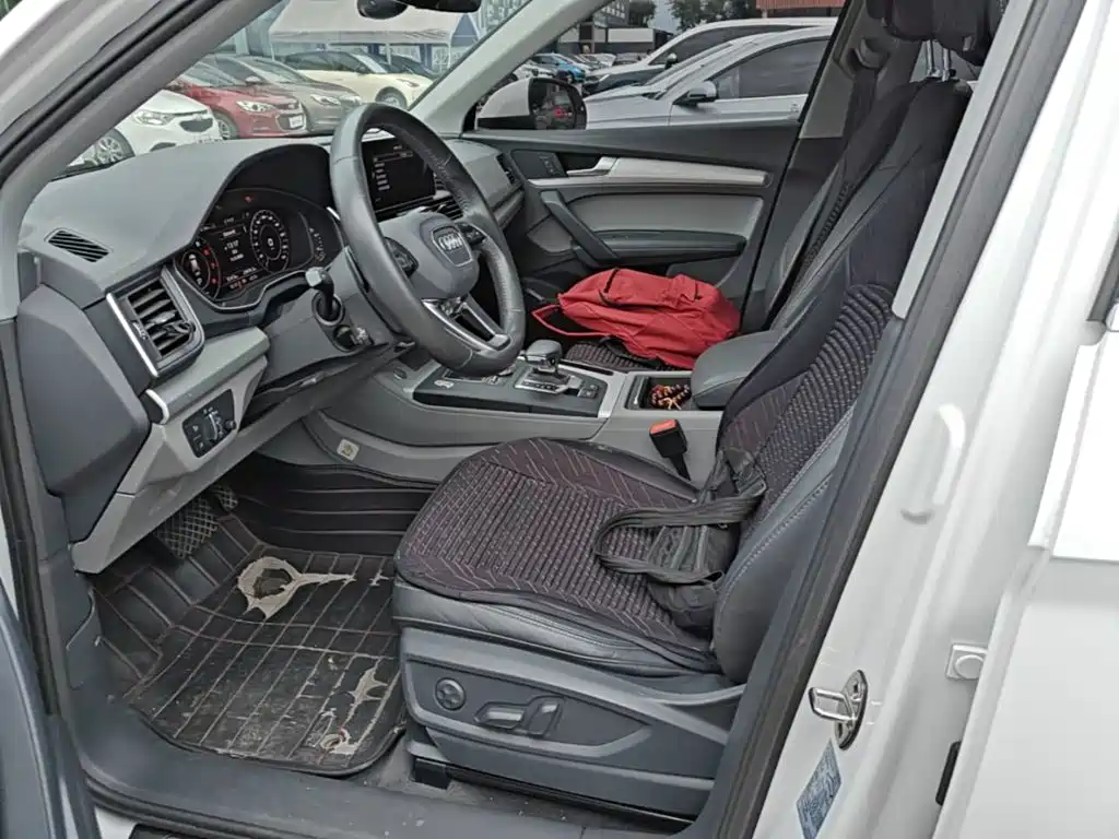 Audi Q5L — миниатюра 15