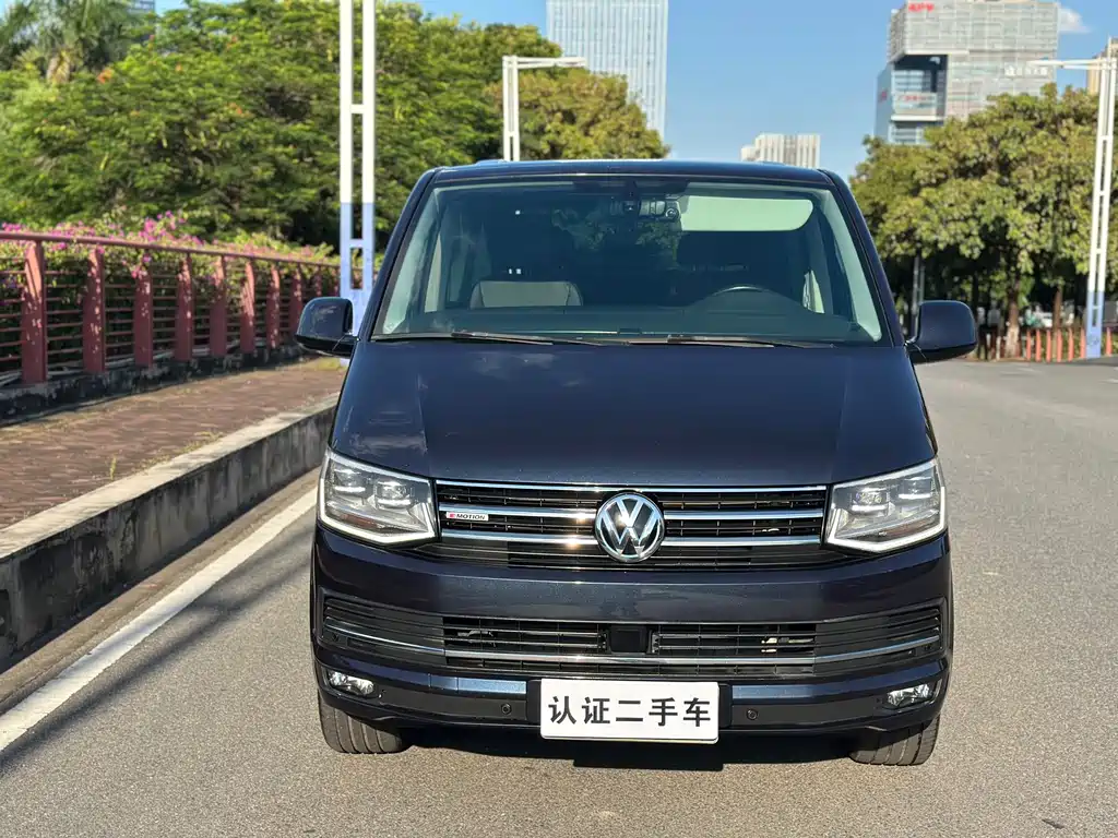 Volkswagen Multivan 2.0TSI 4WD Premium Edition 7 seats, фото 2