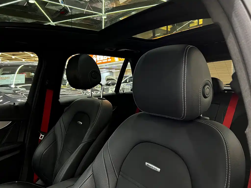Mercedes-Benz GLC AMG — миниатюра 13