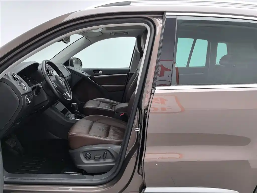 Volkswagen Tiguan 2012 2.0TSI Comfort