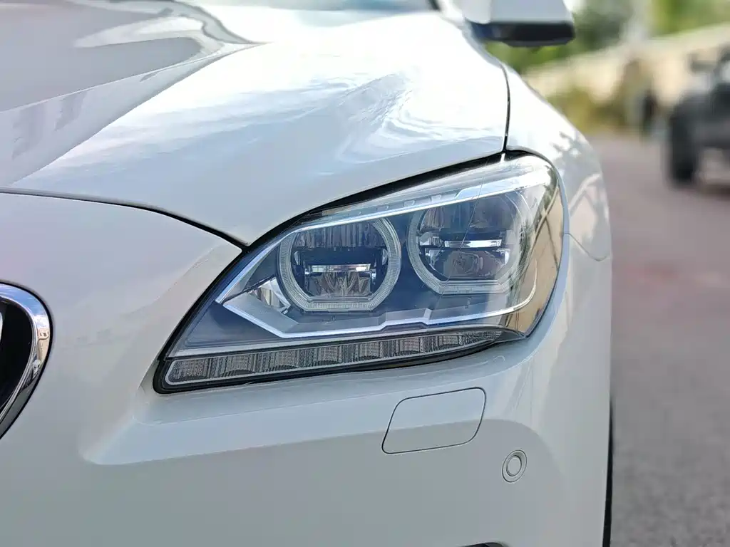 BMW 6 Series — миниатюра 7