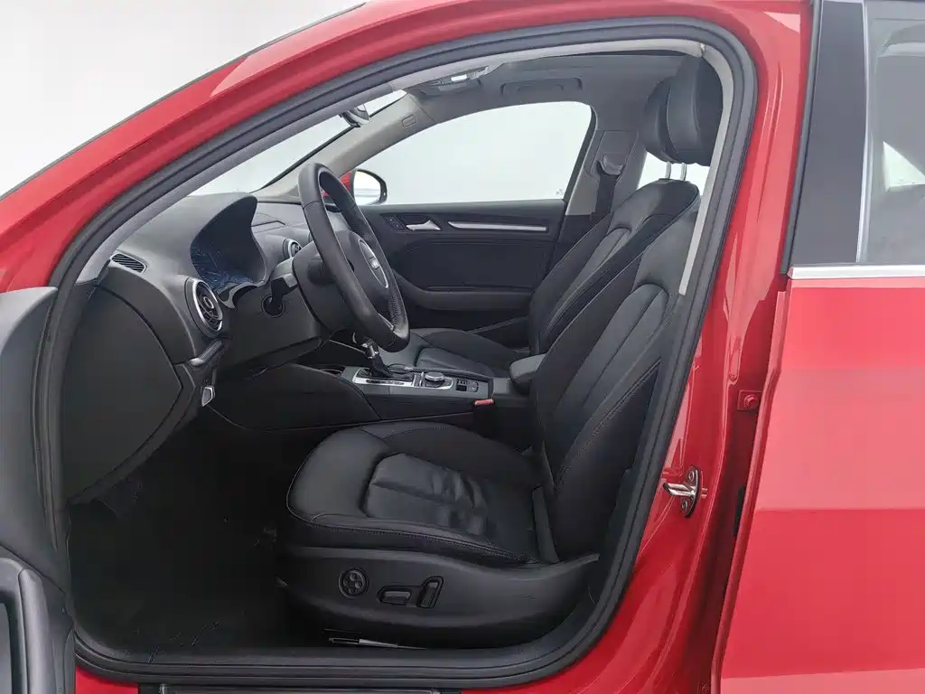 Audi A3 — миниатюра 10