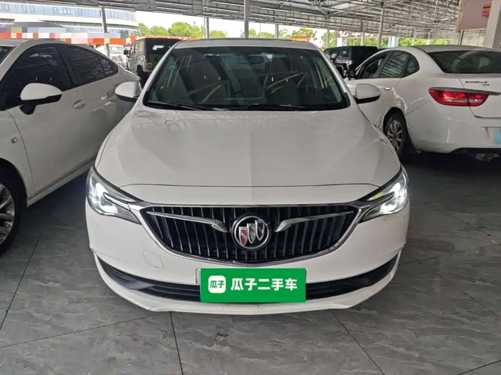 Buick Excelle — миниатюра 3
