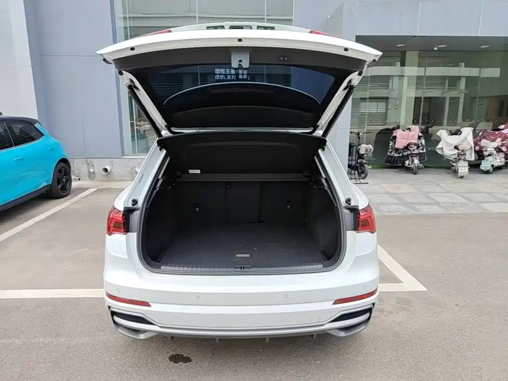 Audi Q3 — миниатюра 19