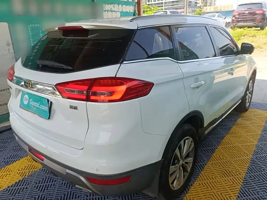 Geely Boyue — миниатюра 7