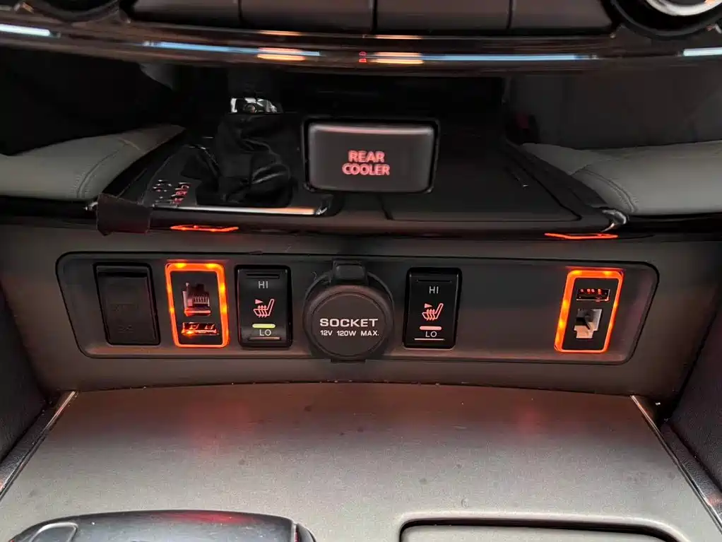 Nissan Patrol 4.0L Elite Type, фото 10