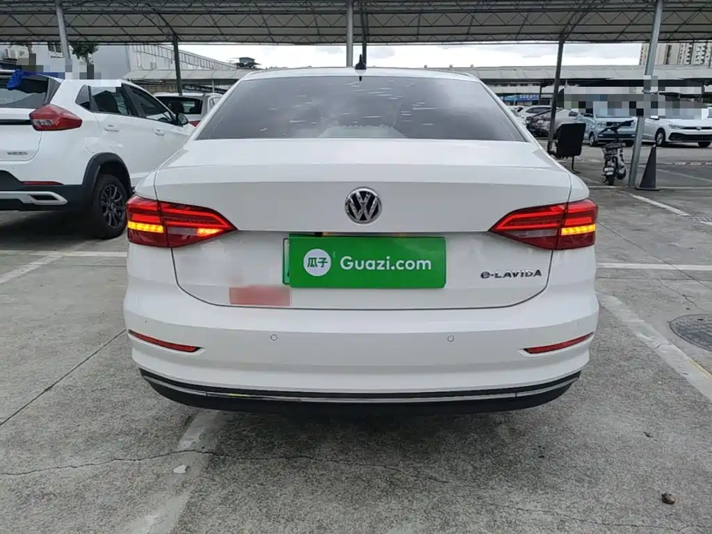 Volkswagen Lavida Pure Electric — миниатюра 6