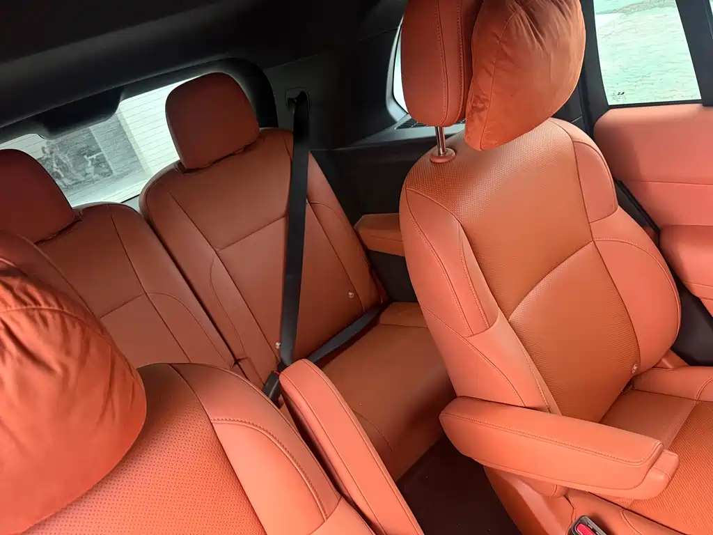 Li Auto Li L8 — миниатюра 11