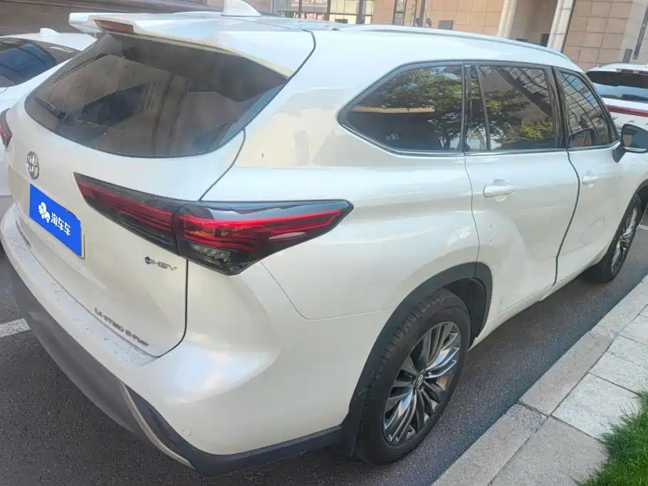 Toyota Highlander — миниатюра 3