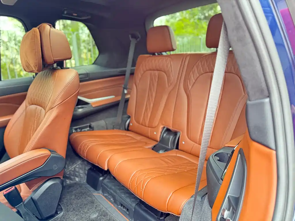 BMW X7 M60i — миниатюра 13