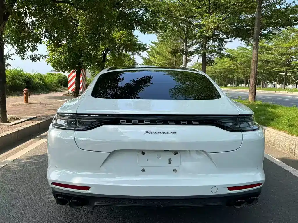 Porsche Panamera — миниатюра 4
