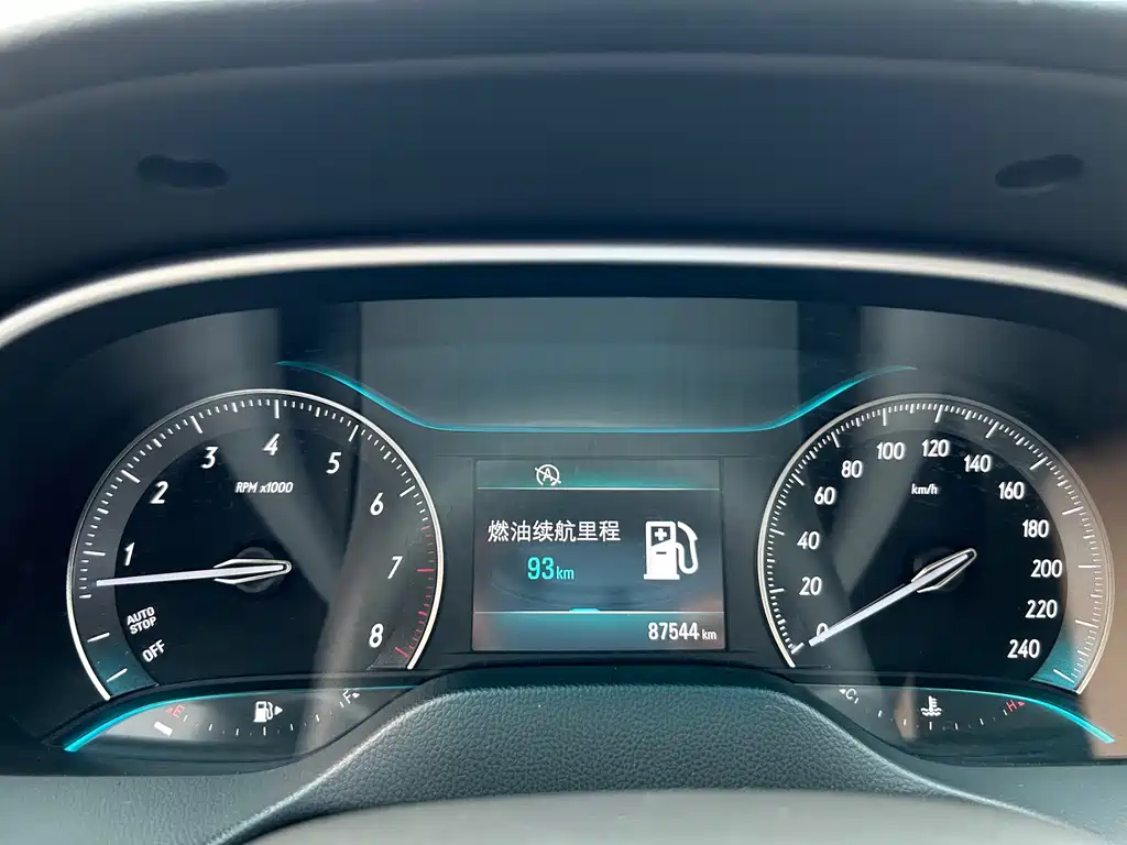 Buick Excelle — миниатюра 6