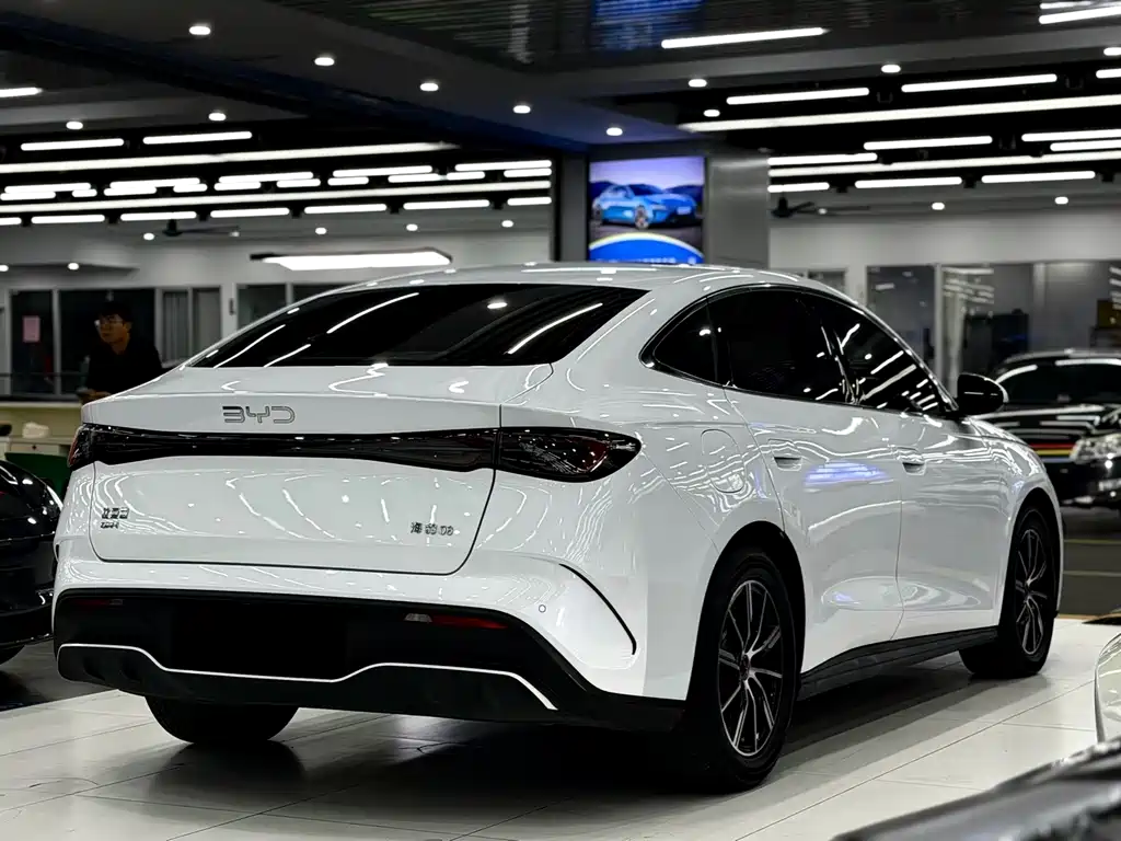 BYD Seal 06 — миниатюра 6