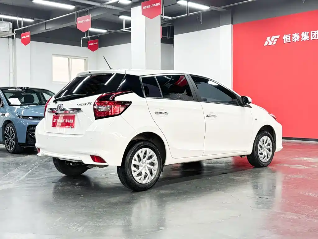 Toyota Vios FS — миниатюра 9