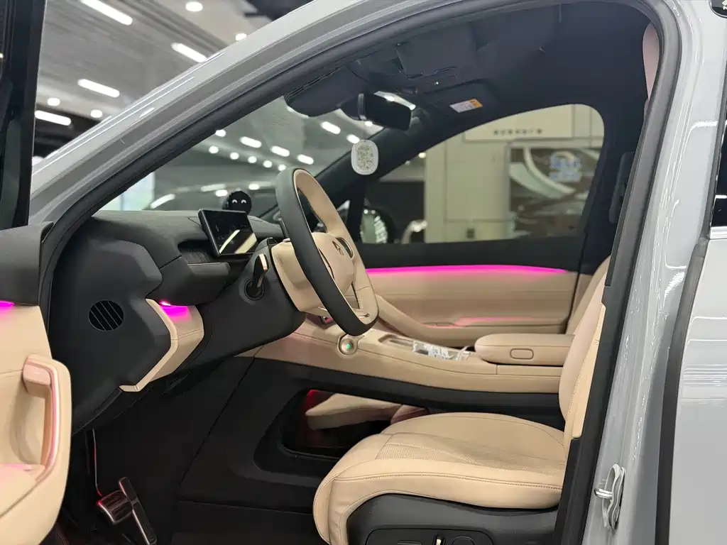 NIO EC7 — миниатюра 8