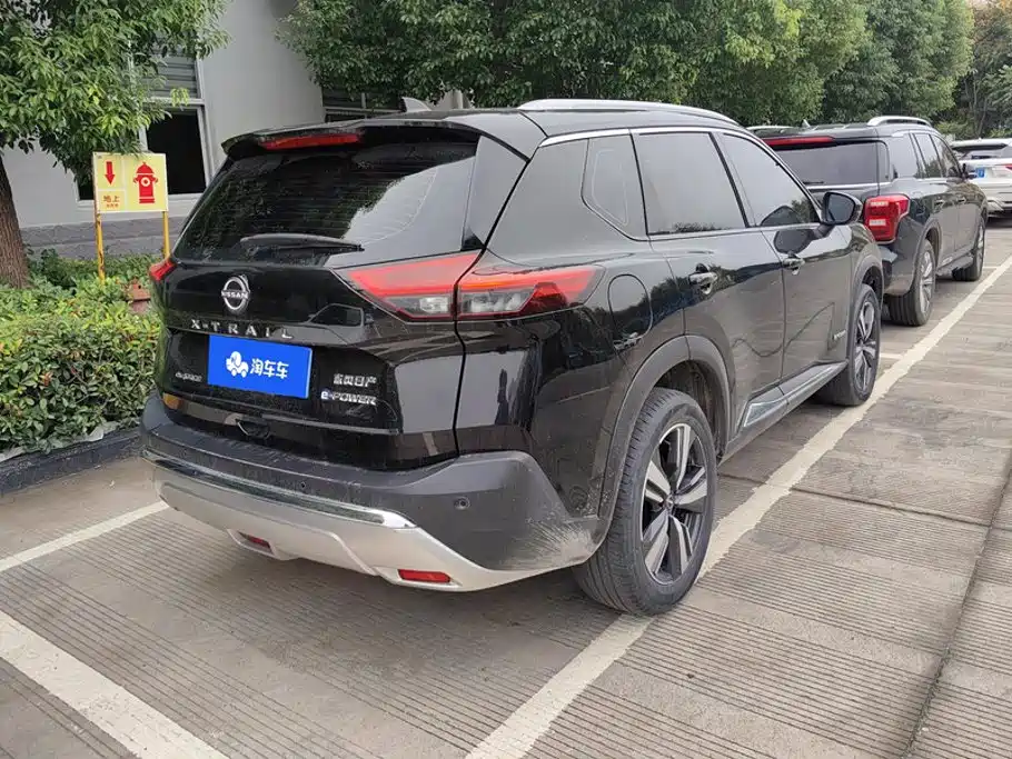 Nissan X-Trail — миниатюра 3